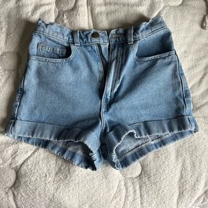 🌟Vintage American Apparel Jean shorts size 26🌟